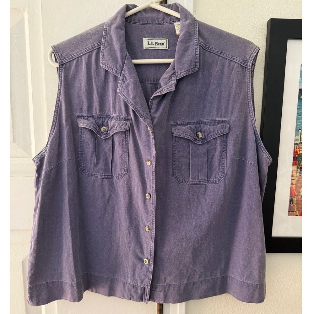 Vintage L.L. Bean sleeveless button front shirt / vest 100% cotton / purple / XL